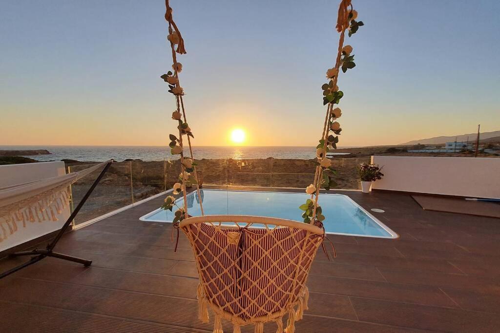 Tramonto Luxury Villa No1- Breathtaking Sunset View Foiníkion Exterior foto