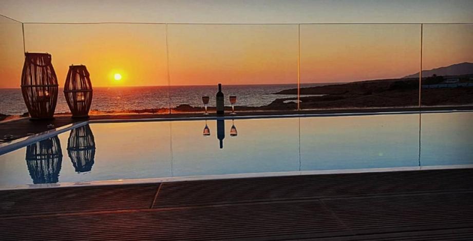 Tramonto Luxury Villa No1- Breathtaking Sunset View Foiníkion Exterior foto